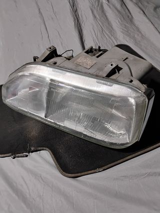 Piloto  original , delantero izquierdo r 25 V6 tur