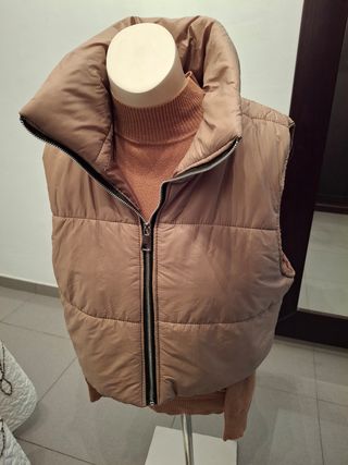 Chaleco, corto acolchado