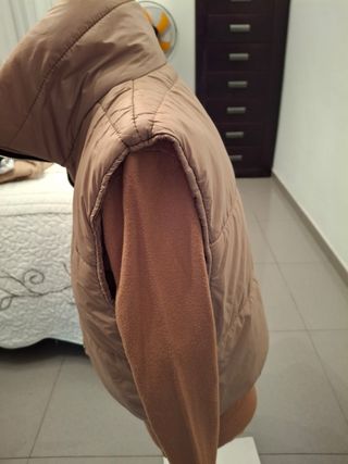 Chaleco, corto acolchado
