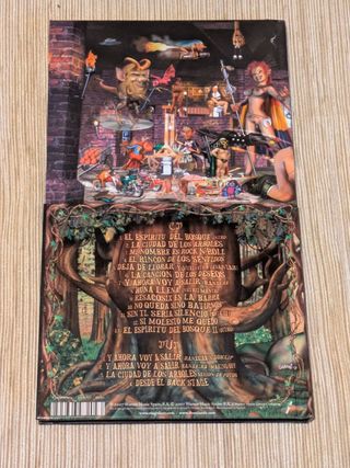 Embellish/Los Nikis/Mago de Oz