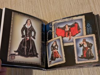 Embellish/Los Nikis/Mago de Oz