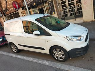 Ford Transit Courier 2019