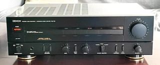 DENON PMA-720