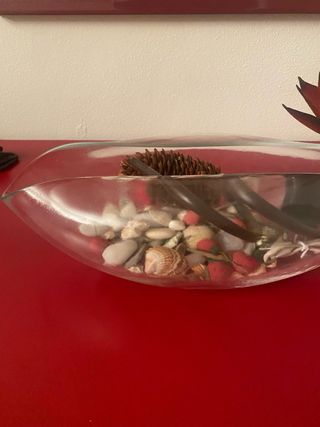 Vaso ovale con fiore