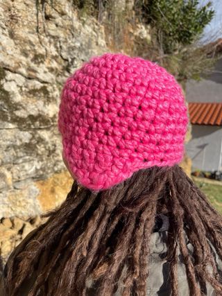 Gorros de lana con orejeras. Nuevos.