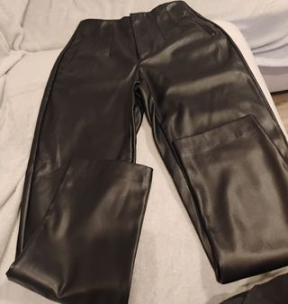 Pantalón polipiel