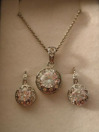 Conjunto con Cristales Swarovski Element