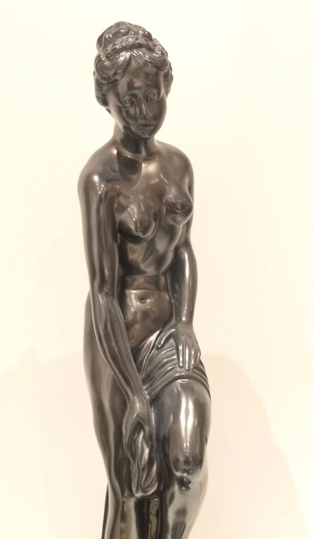 Venus 62cm 