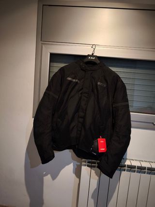 Chaqueta 4 estaciones LS2 sin estrenar