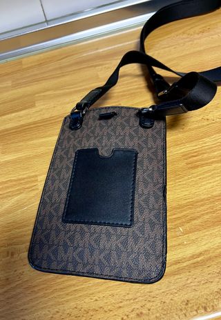 Bolso para smartphone Michael Kors