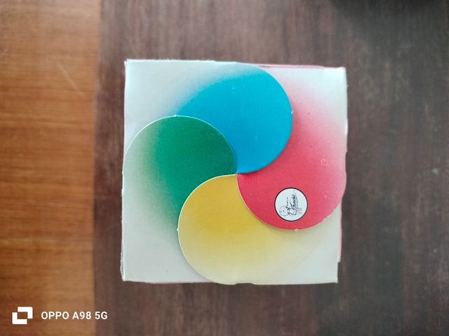 Caja Barriguitas colorín Famosa 