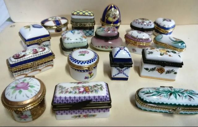 Lote cajas de porcelana