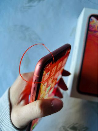 IPHONE XR CORAL BATERÍA 77