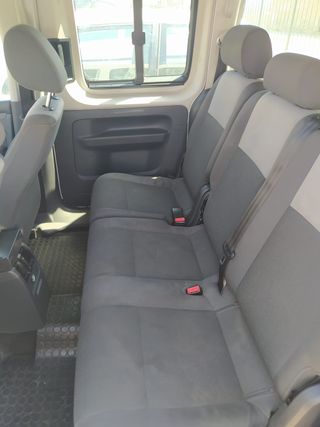 Volkswagen Caddy 2014