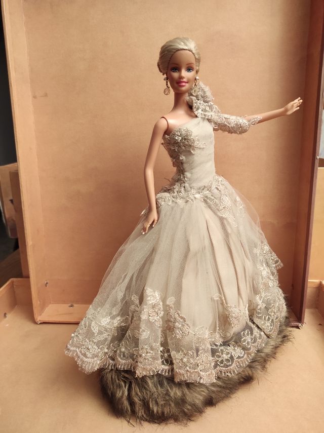 Barbie alta costura