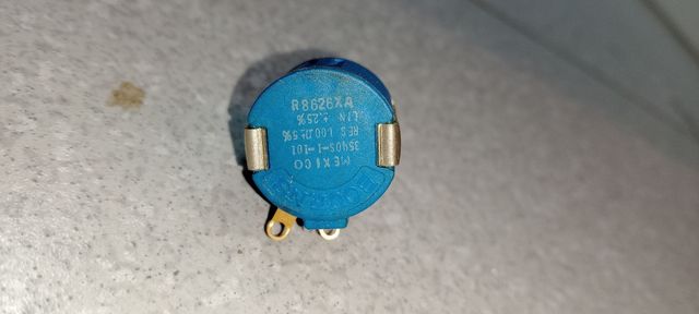 Potenciómetro multivueltas