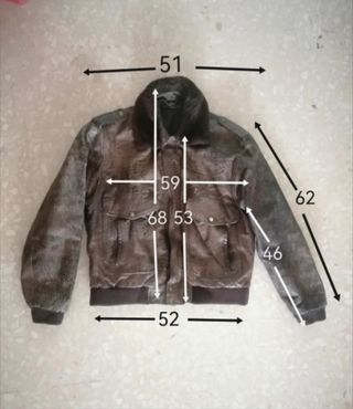 Bomber cuero auténtico cuello forrado. M. Medidas 