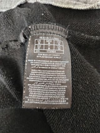 Chaqueta universitaria Guess