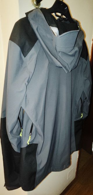Chaqueta impermeable Quechua Mh900