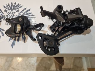 CAMBIO Y PUNSADOR SHIMANO XT NUEVO