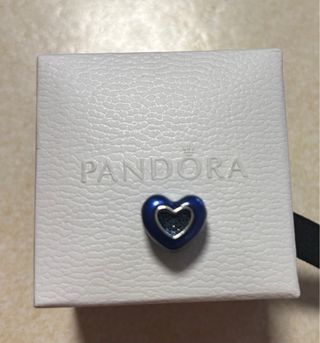 Charm corazón giratorio azul