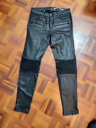 Pantalón biker zara