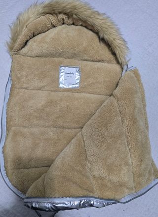 Sacca nana bebè nuovo senza etichette