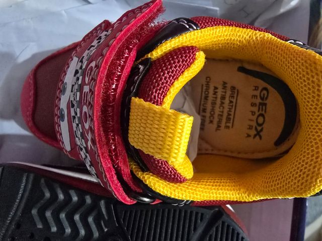 Scarpe/sneakers primi passi Geox con le luci