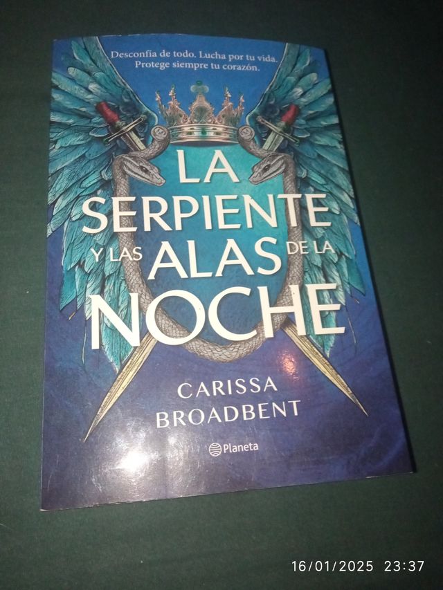 Libro la serpiente y las Alas de la noche