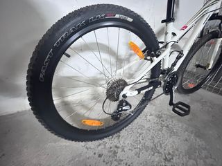 Bicicleta Specialized montaña