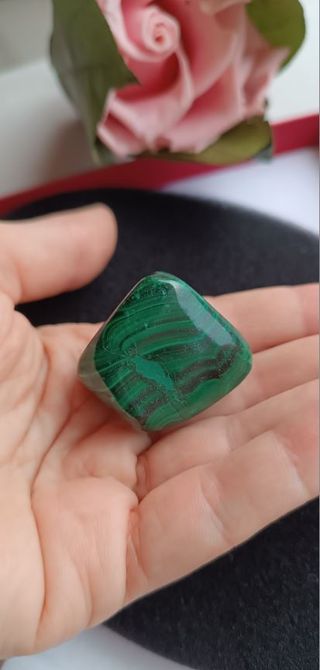 Nuova- Malachite burattata di 47 gr di 3 cm