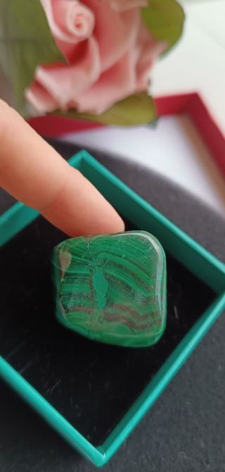 Nuova- Malachite burattata di 47 gr di 3 cm