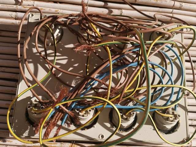 Quadro elettrico industriale con prese