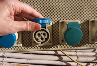 Quadro elettrico industriale con prese