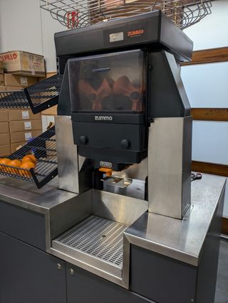 Máquina de zumo naranja