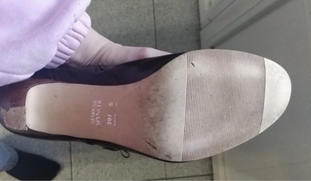 Botas piel cordones Talla 39