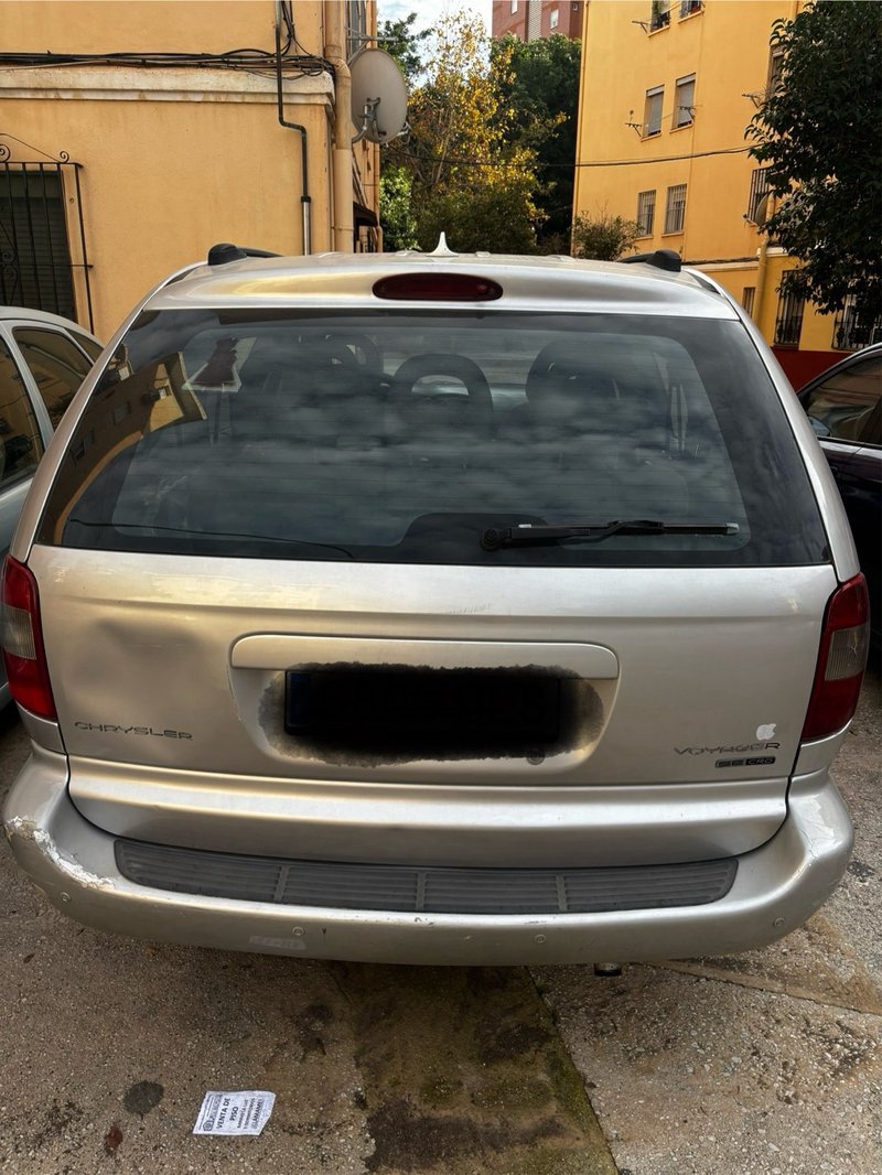 Chrysler Voyager 2005 - foto 1