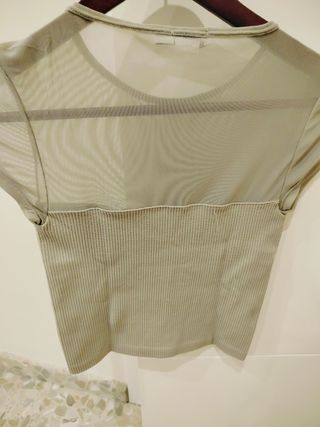 Camiseta mujer Stradivarius 