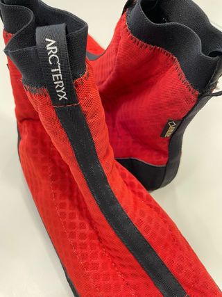 BOTAS DE MONTAÑA ARCTERYX BORA 2 MID GORE TEX