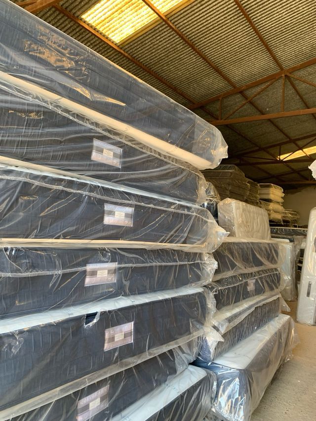 desde 165e COLCHONES NUEVOS