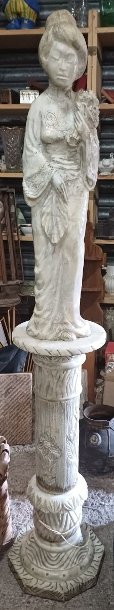 SPETTACOLARE GEISA IN ALABASTRO