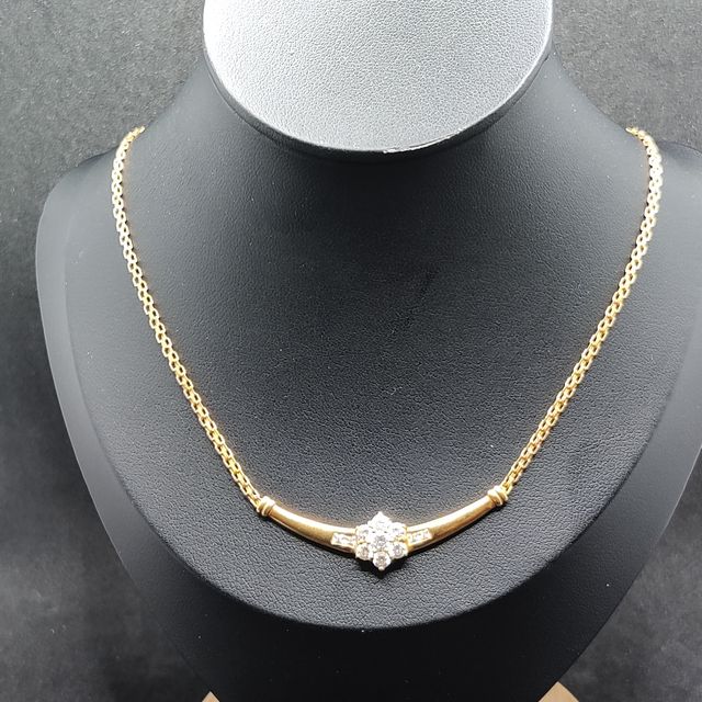 Cadena piedras Oro 18K, 7.21gr, 43.3cm