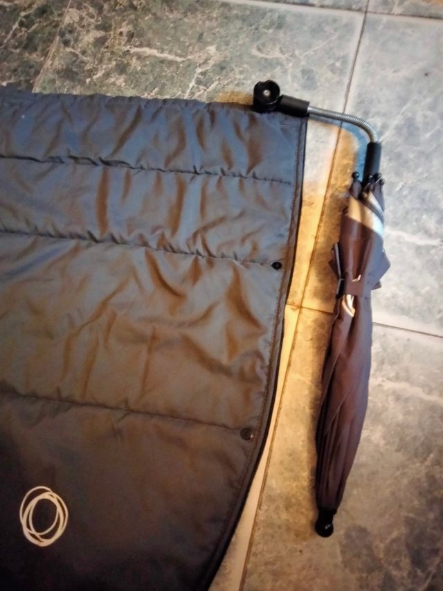 Saco de Bugaboo cameleon y paraguas