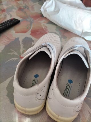 ZAPATOS DE TRABAJO PARA MUJER 