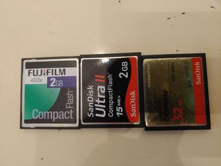 Sony Alpha A300 Sigma 10 20. Algo negociable.