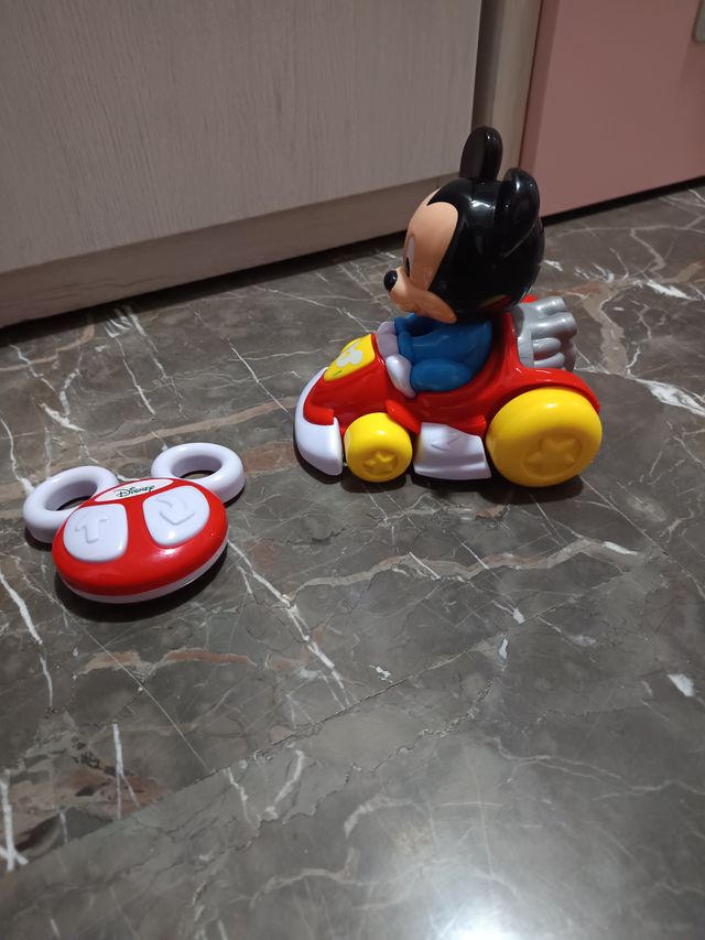 Coche teledirigido infantil Micky Mouse