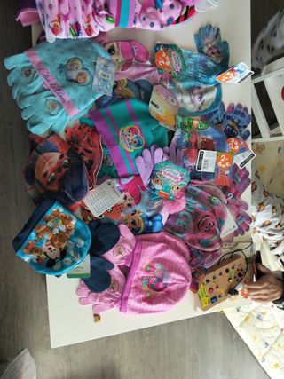 Conjunto gorro y guantes