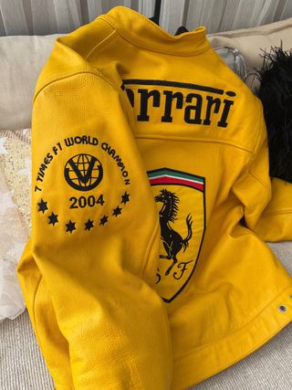 Cazadora de piel Ferrari