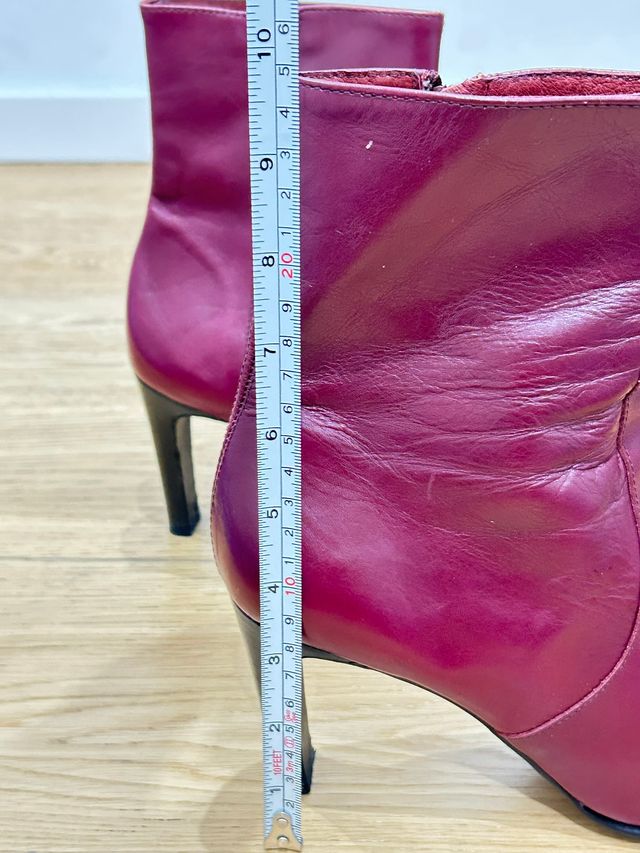 Botines tacon piel Zara color burdeos T.41