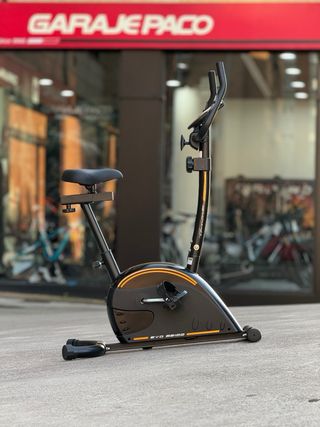 Bicicleta estática BH Tecnovita EVO/ garaje paco